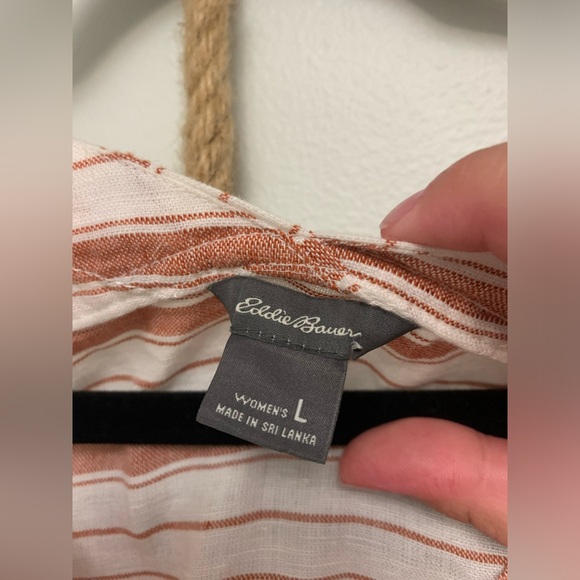 Women’s Eddie Bauer striped linen top - Picture 4 of 5